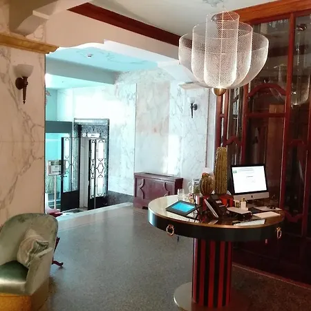 Continental Hotel 4*