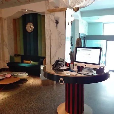 Continental Hotel 4*