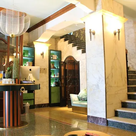 Continental Hotel
