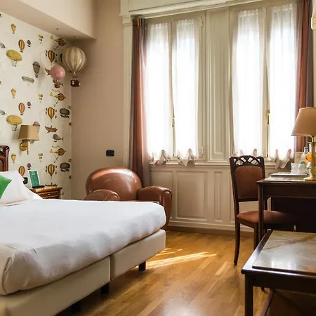 Continental Hotel 4*