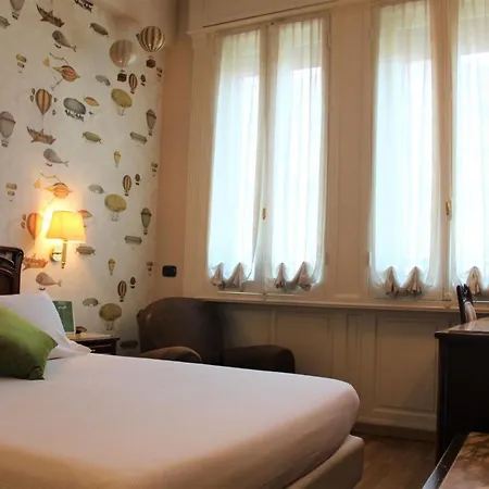 Continental 4* Genova